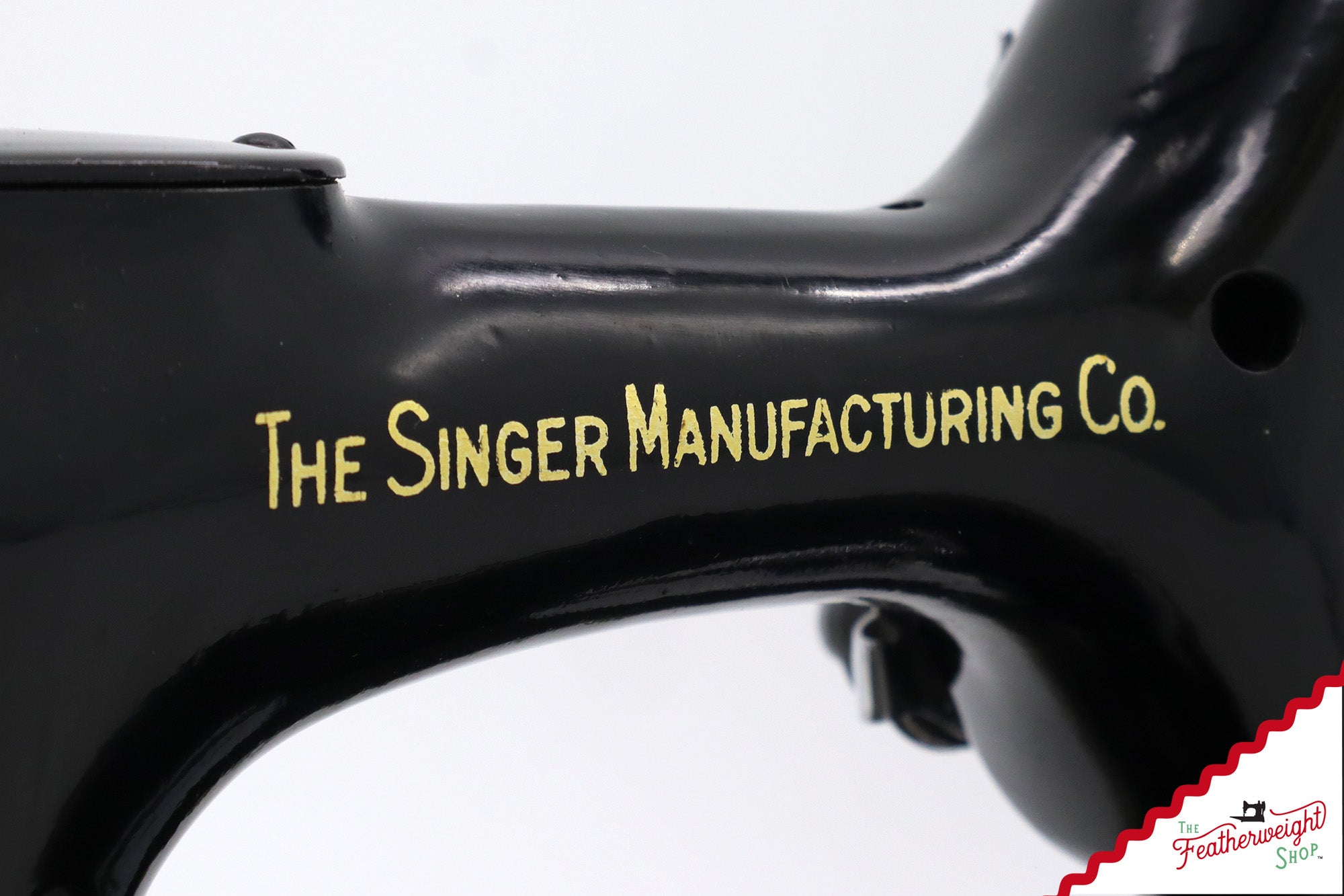 Singer Featherweight 221 Sewing Machine, AH641*** - 1948