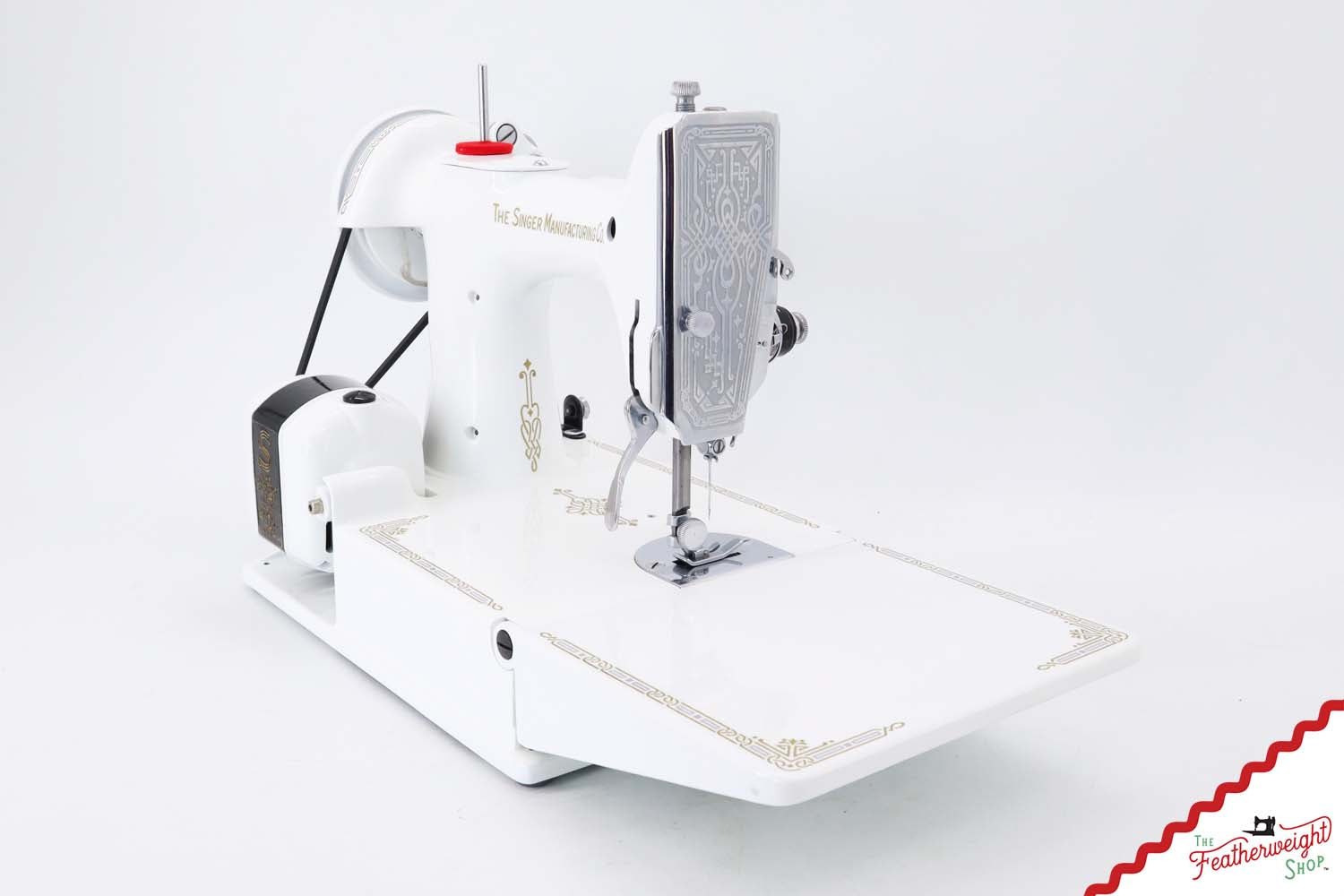 Singer Featherweight 221K - EE45284* - Fully Restored in White