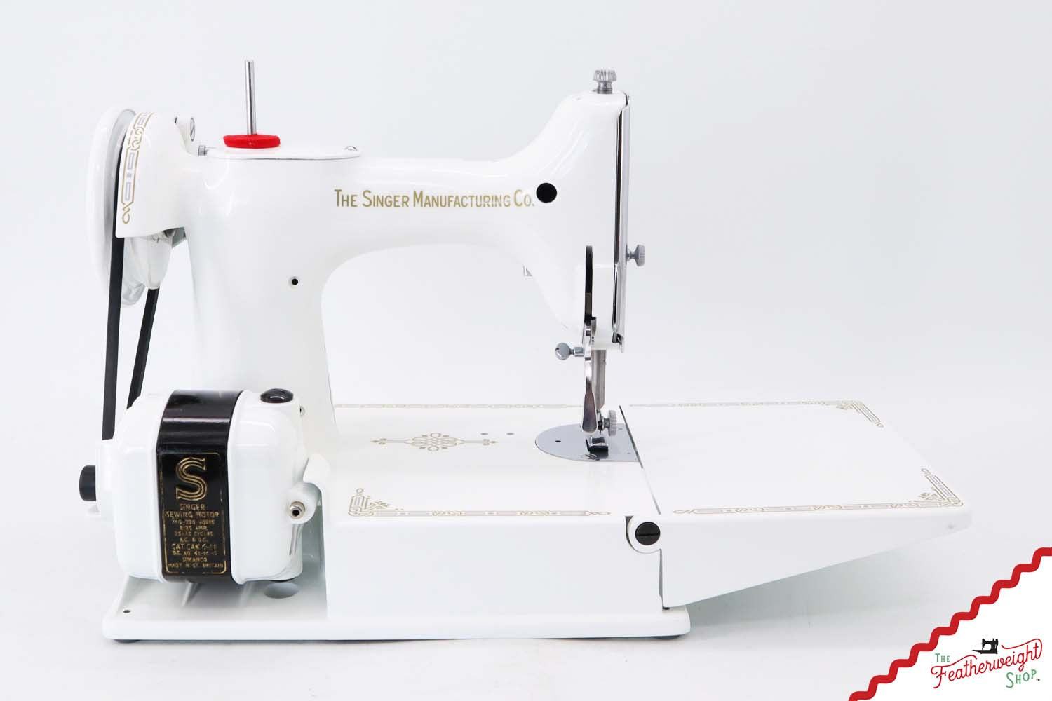 Singer Featherweight 221K - EE45284* - Fully Restored in White