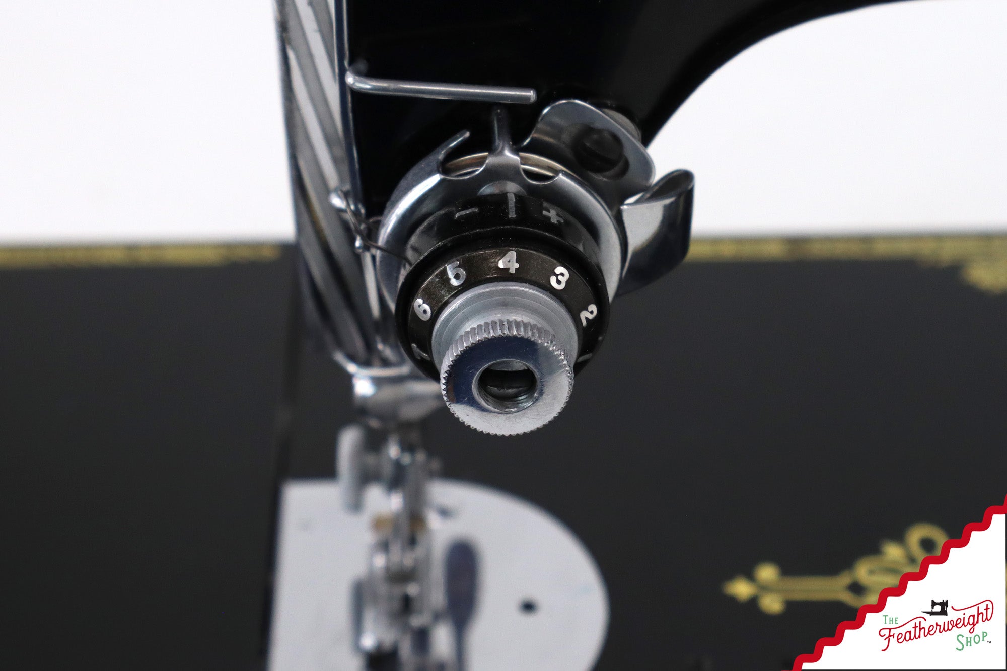 Singer Featherweight 221 Sewing Machine, AH641*** - 1948