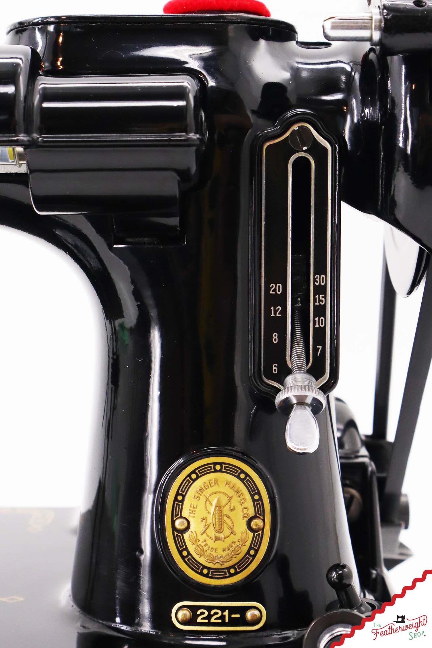 Singer Featherweight 221 Sewing Machine, AL700*** - 1954