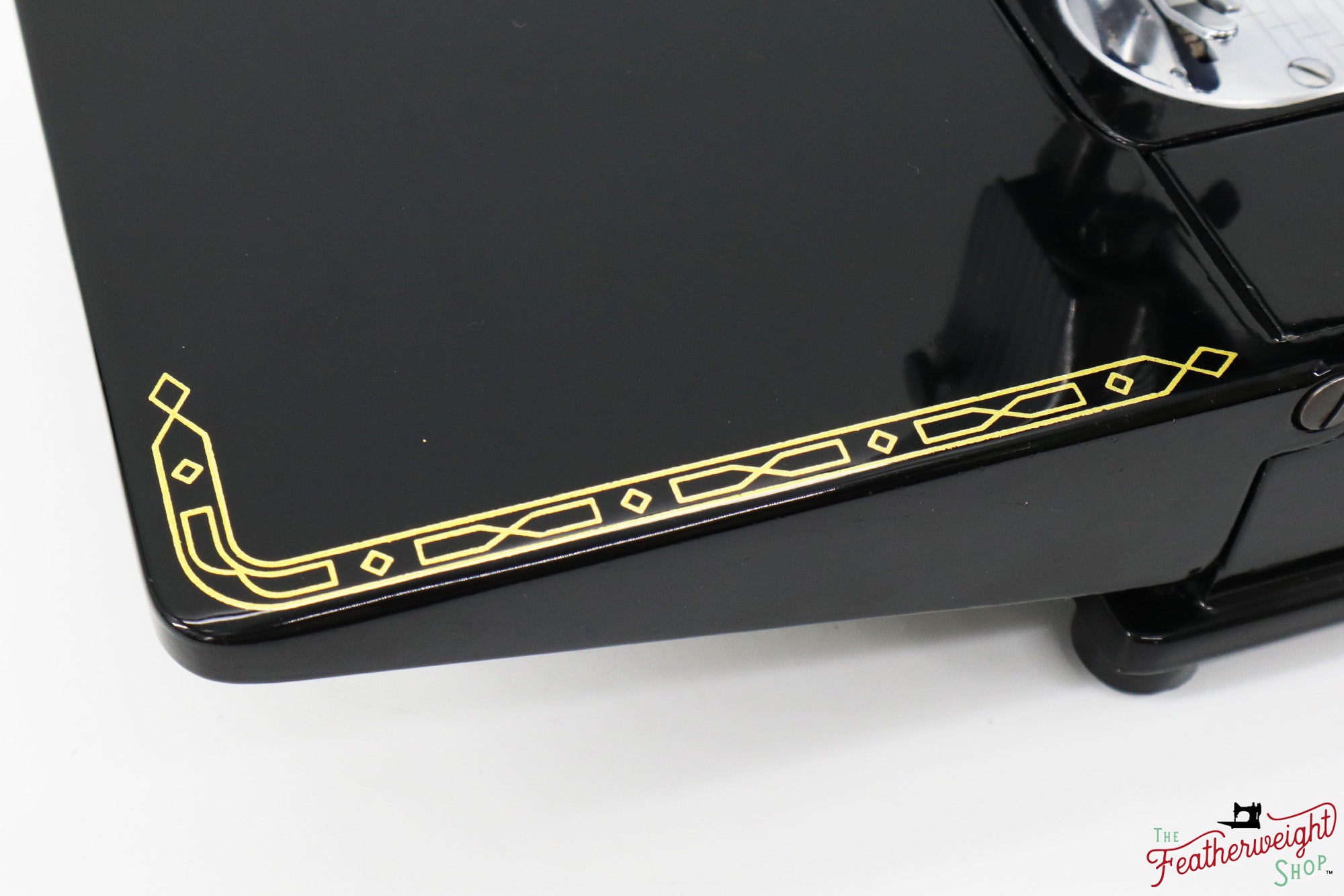 Singer Featherweight 222K Sewing Machine - EM9587**, 1957