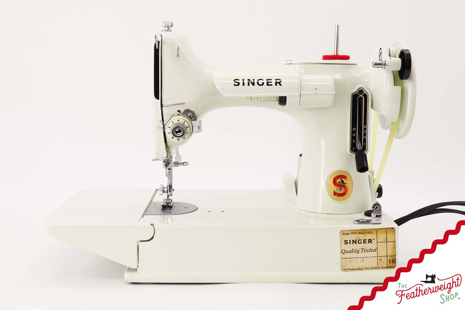 Singer Featherweight 221K Sewing Machine, British WHITE FA207***