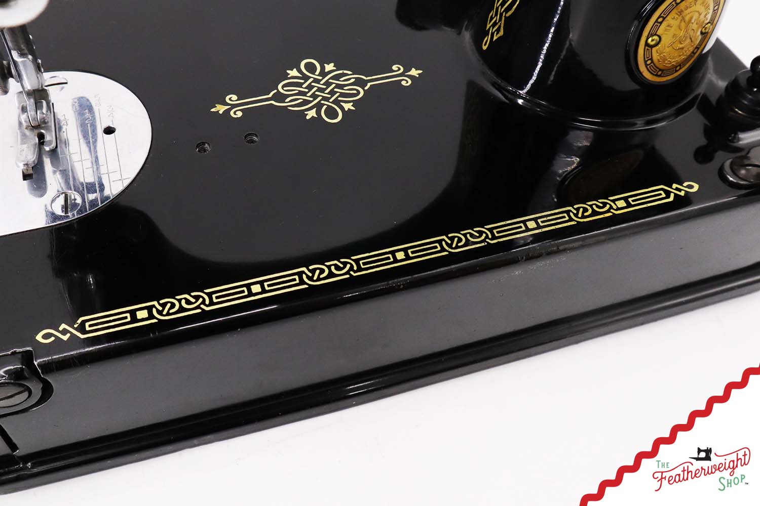 Singer Featherweight 221 Sewing Machine, AL182*** - 1952