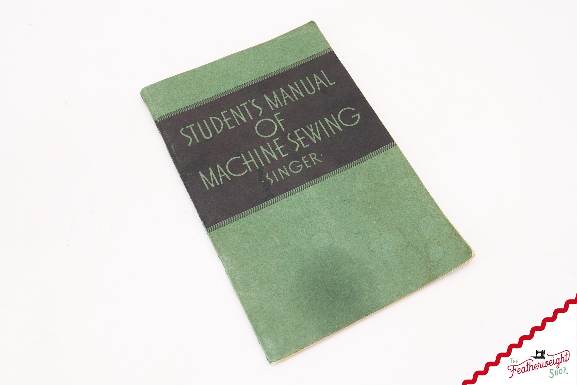 Singer Featherweight 221, AG0119**, Blackside - RARE