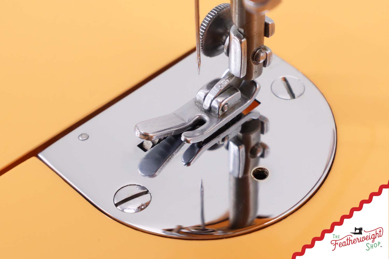 Singer Featherweight 221K, Centennial - EG353*** - Fully Restored in Dreamsicle