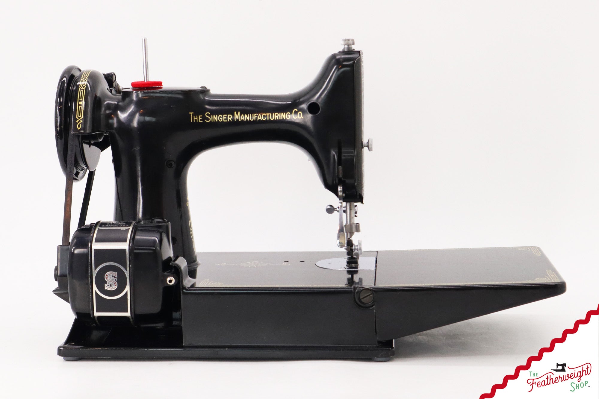 Singer Featherweight 221, AG0119**, Blackside - RARE
