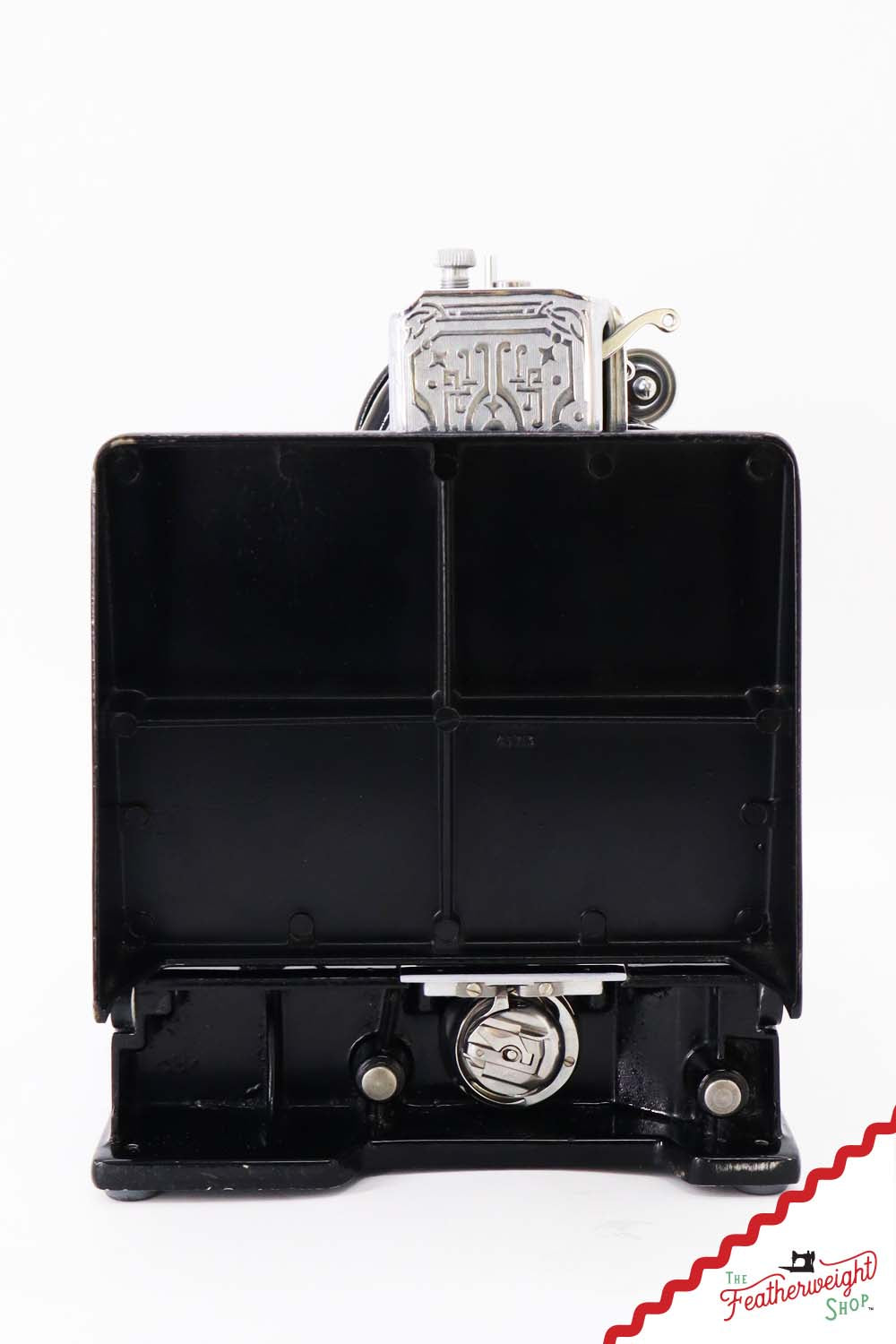 Singer Featherweight Swedish 221K Sewing Machine, EG70689*