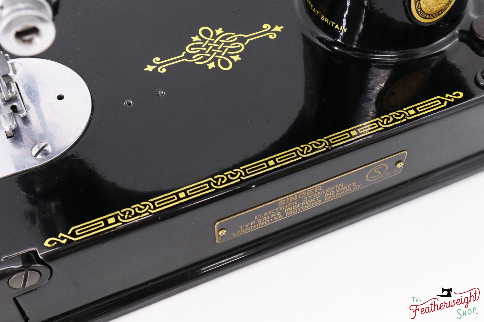 Singer Featherweight Swedish 221K Sewing Machine, EH2436**
