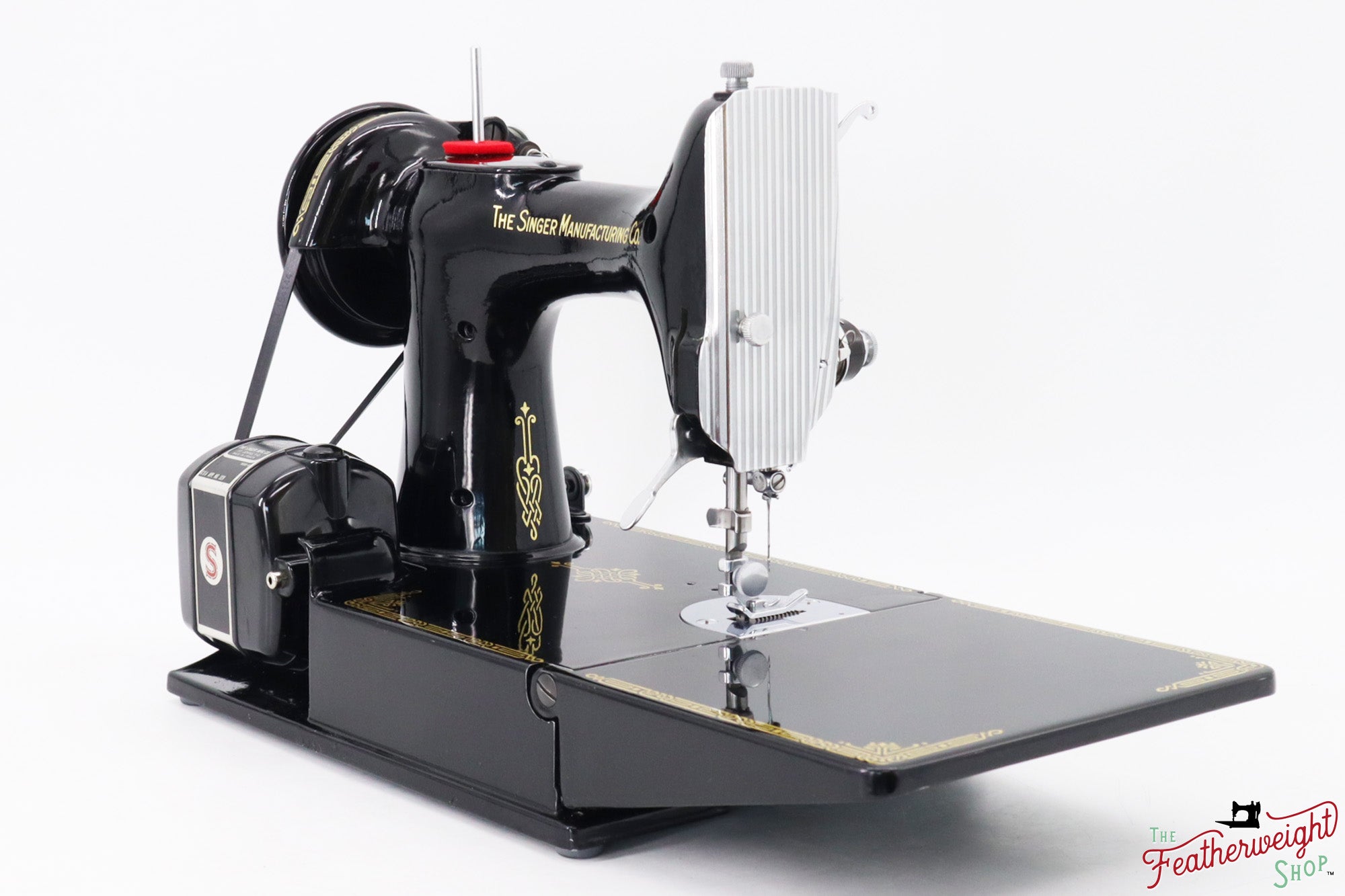 Singer Featherweight 221K Sewing Machine, 1953 - EH896***