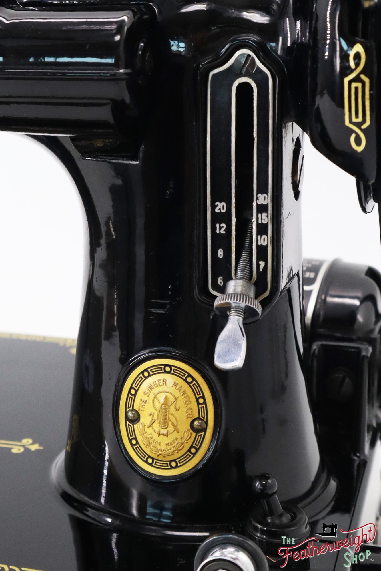 Singer Featherweight 221K Sewing Machine, 1953 - EH896***