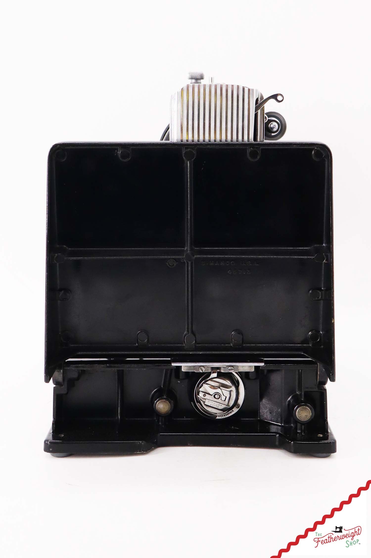 Singer Featherweight 221 Sewing Machine, AJ619*** - 1950