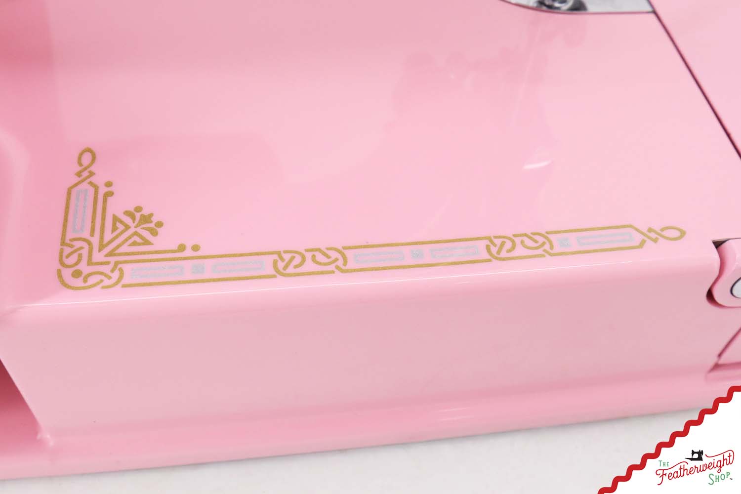 Singer Featherweight 221 AE422*** - Fully Restored in Rosy Posy Pink