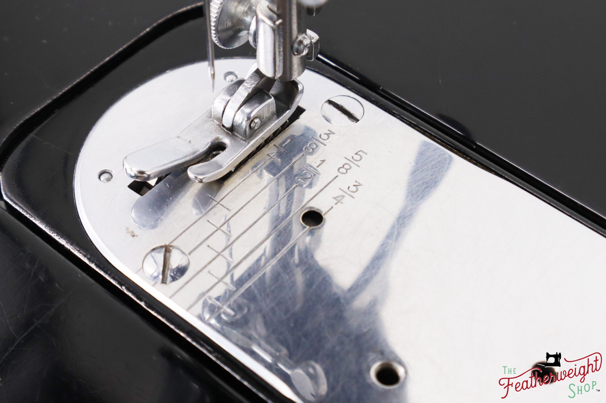 Singer Featherweight 222K Sewing Machine - EJ9163**, 1954