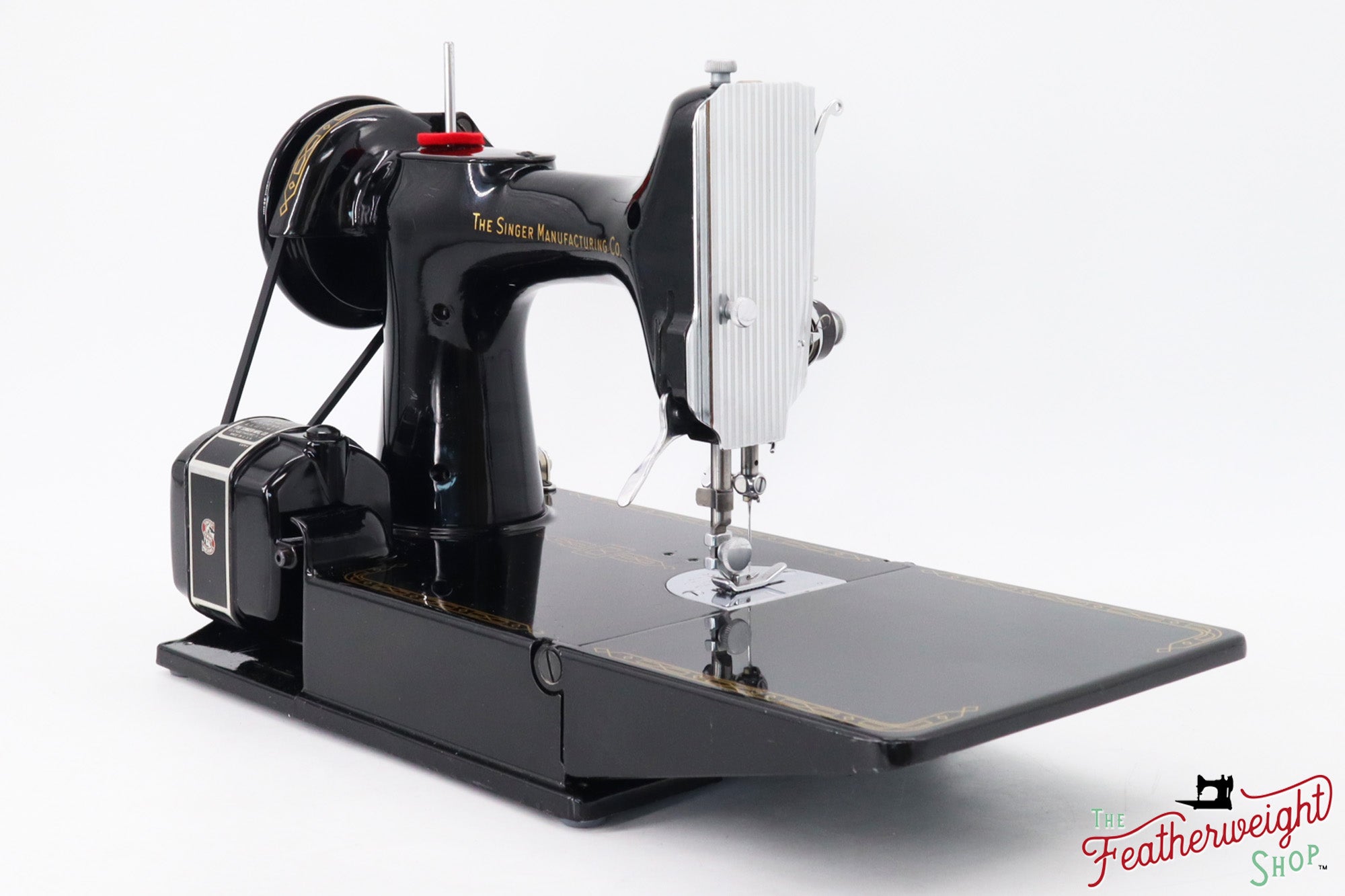 Singer Featherweight 221 Sewing Machine, AM388*** - 1956