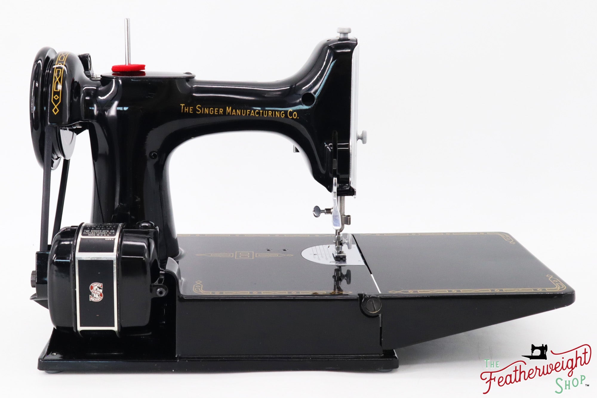 Singer Featherweight 221 Sewing Machine, AM388*** - 1956