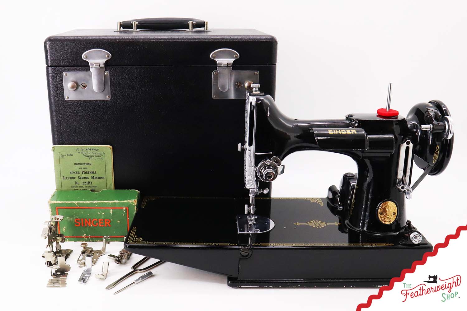 Featherweight 221K Sewing Machine, EE863*** - 1948