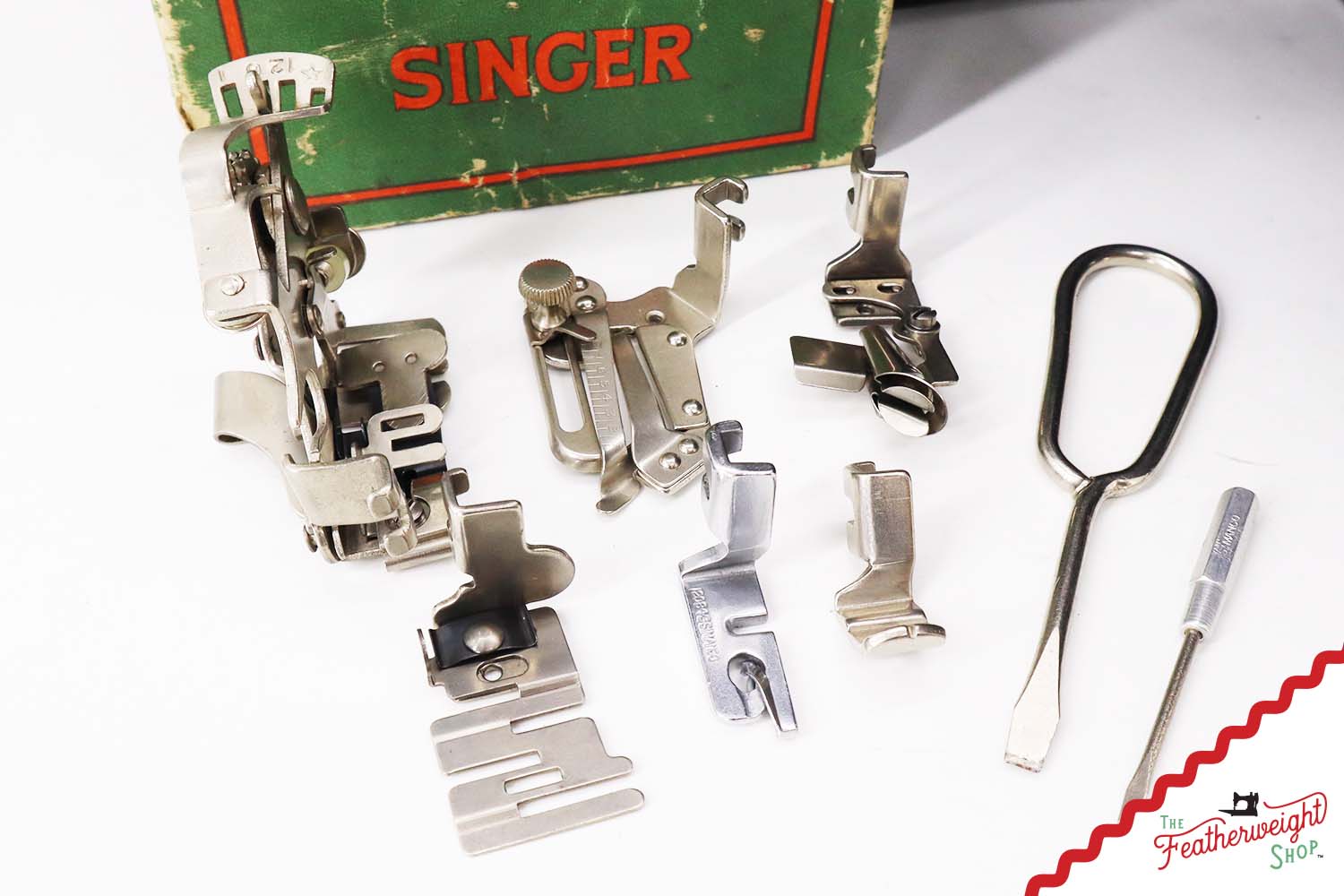 Featherweight 221K Sewing Machine, EE863*** - 1948