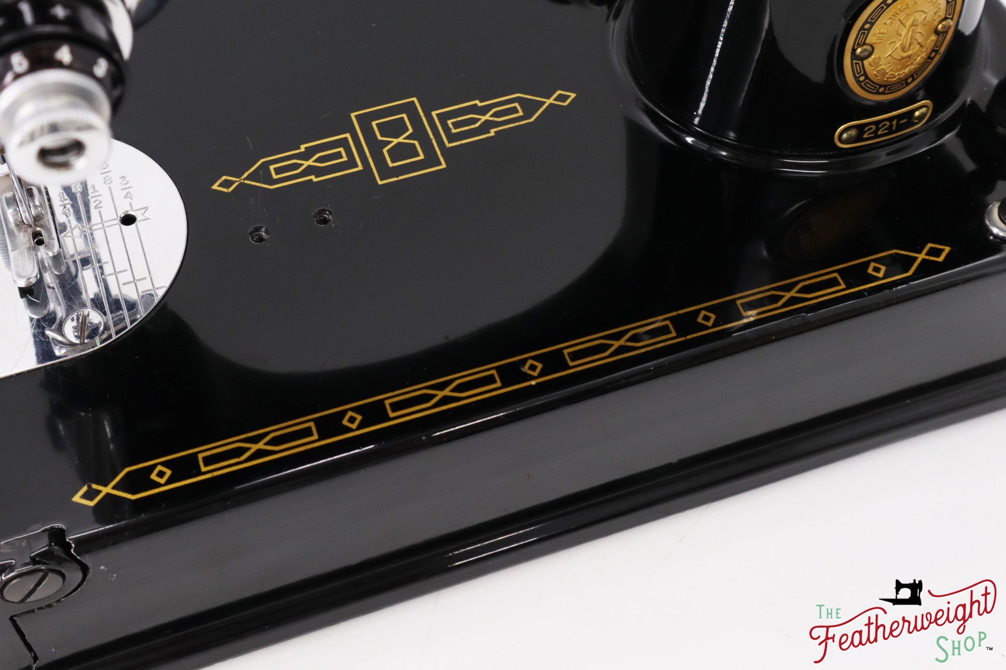 Singer Featherweight 221 Sewing Machine, AM388*** - 1956