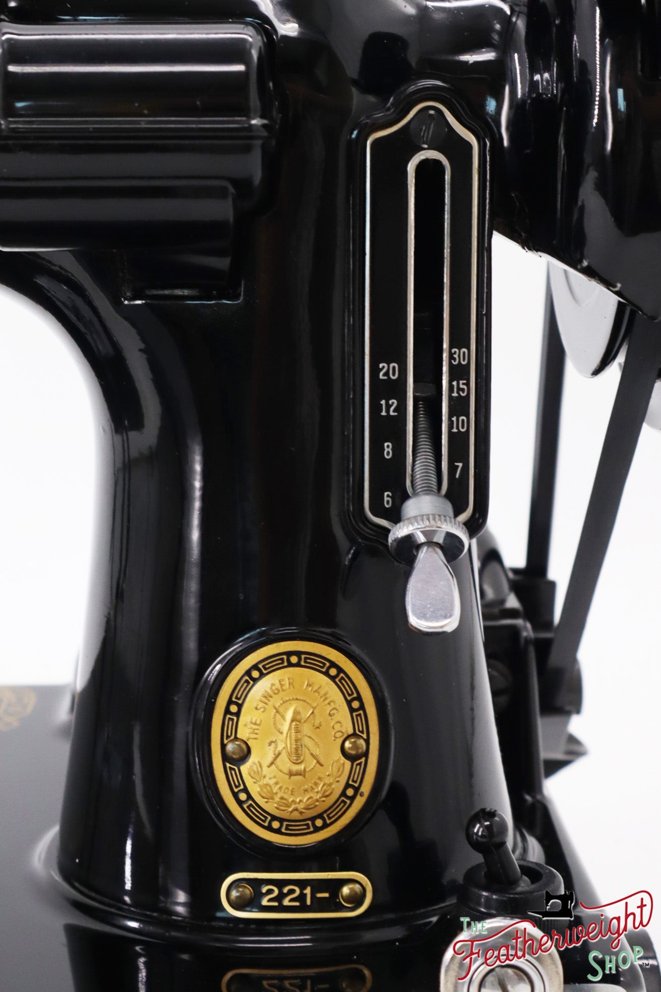 Singer Featherweight 221 Sewing Machine, AM388*** - 1956