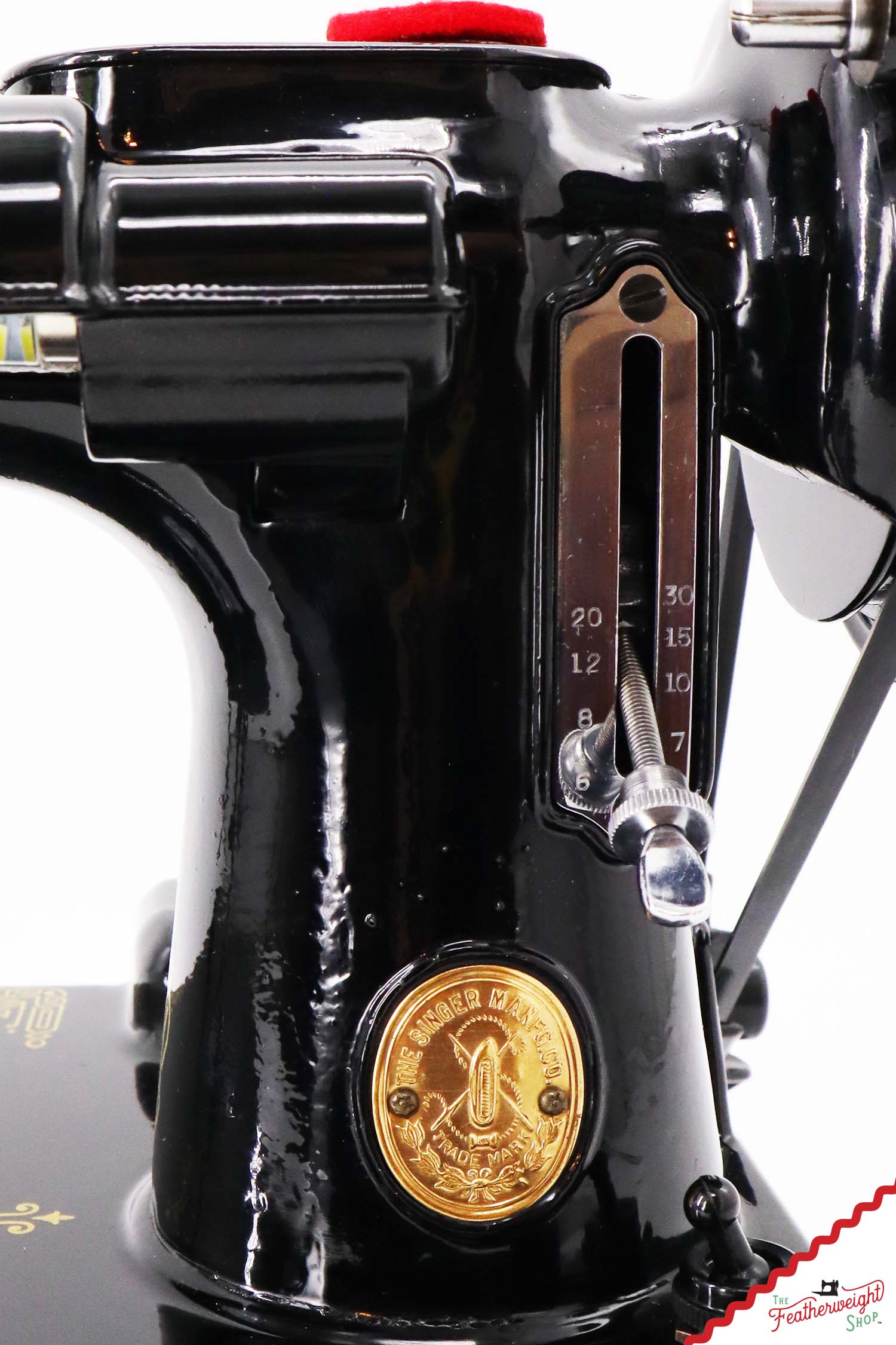 Featherweight 221K Sewing Machine, EE863*** - 1948