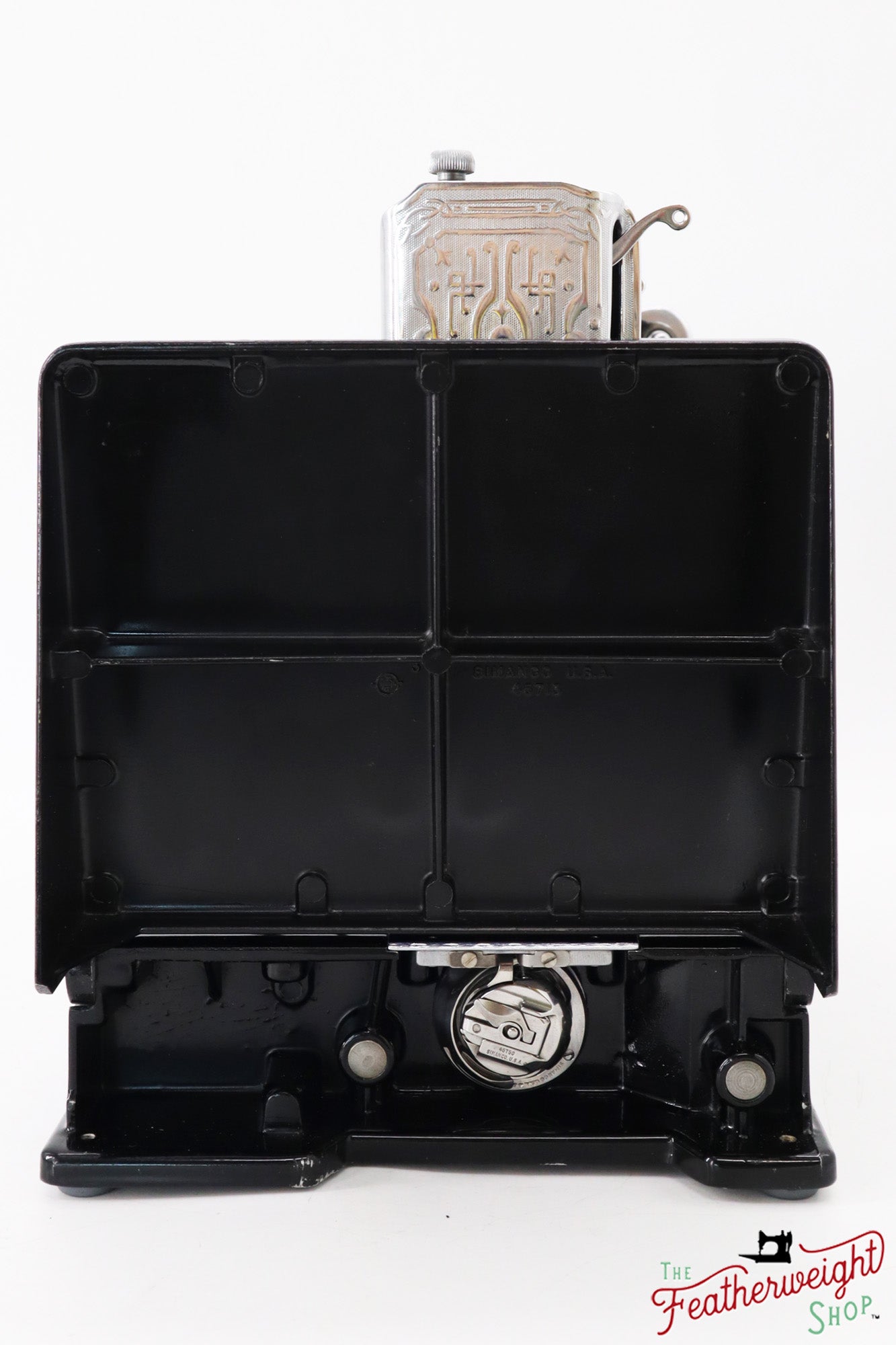 Singer Featherweight 221 Sewing Machine, AG982*** - 1947