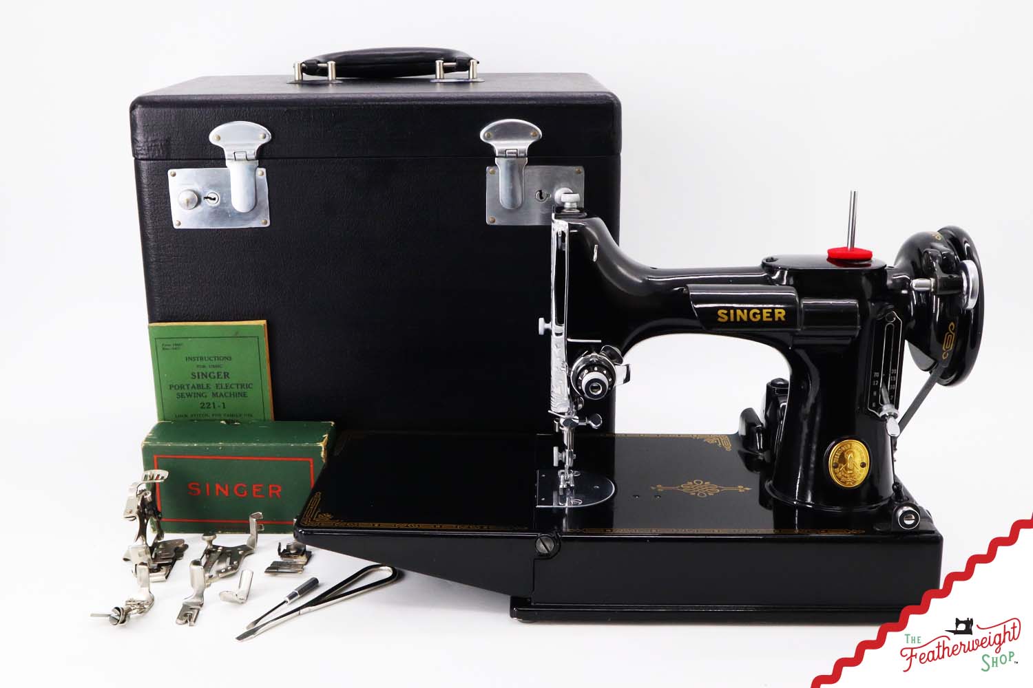 Singer Featherweight 221 Sewing Machine, AG824*** - 1946