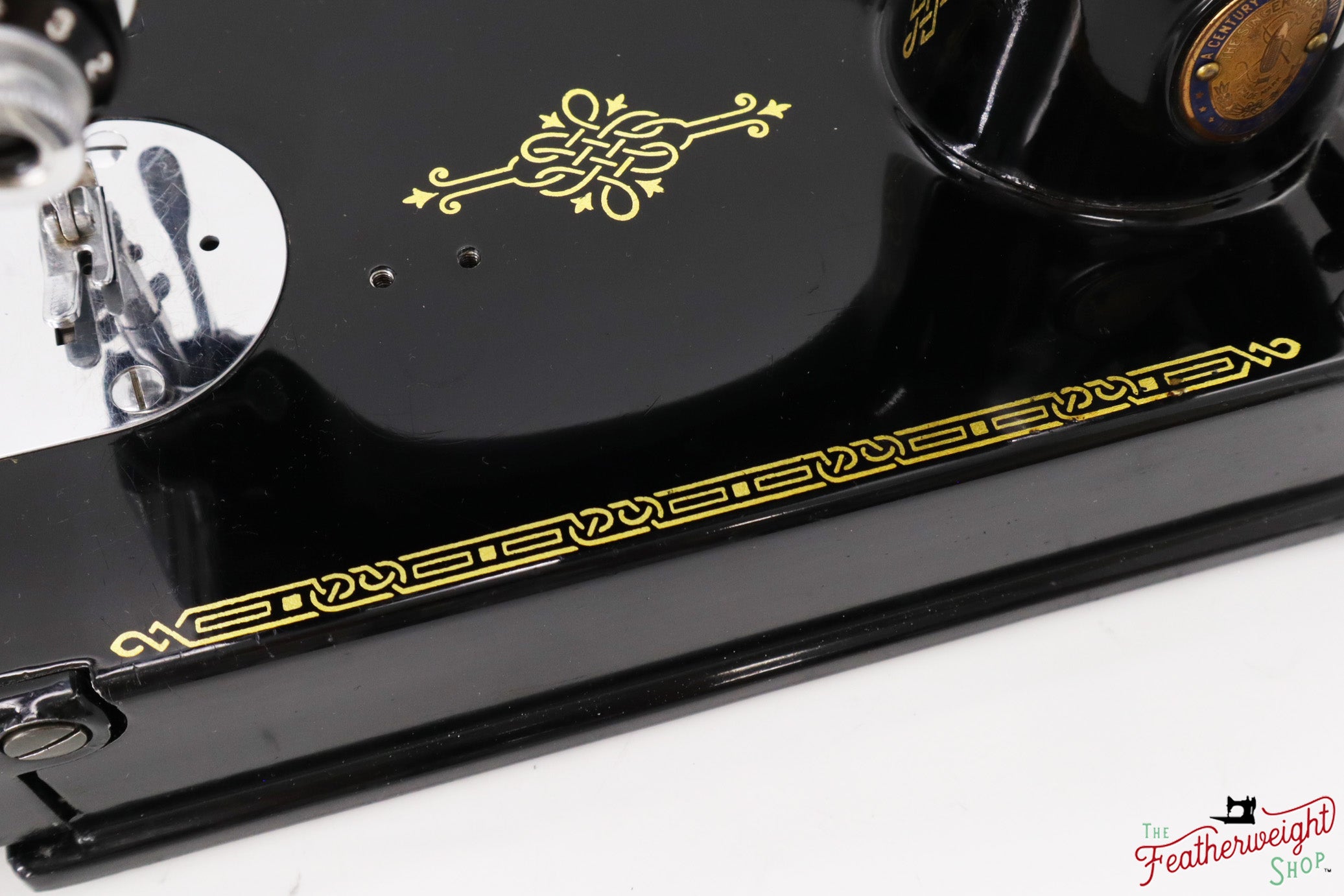Singer Featherweight 221 Sewing Machine, Centennial: AK422***