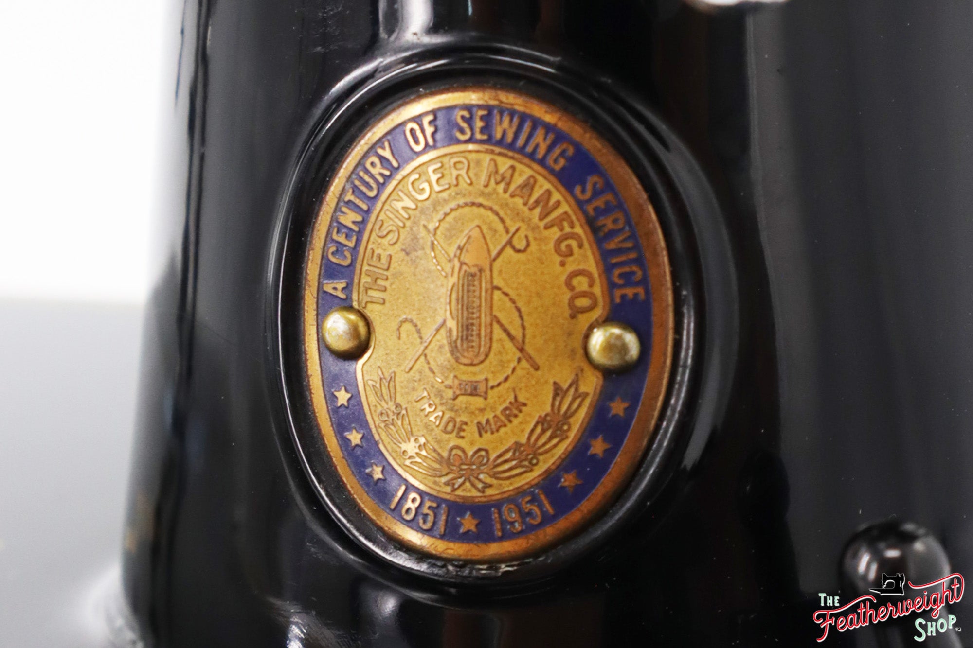 Singer Featherweight 221 Sewing Machine, Centennial: AK422***