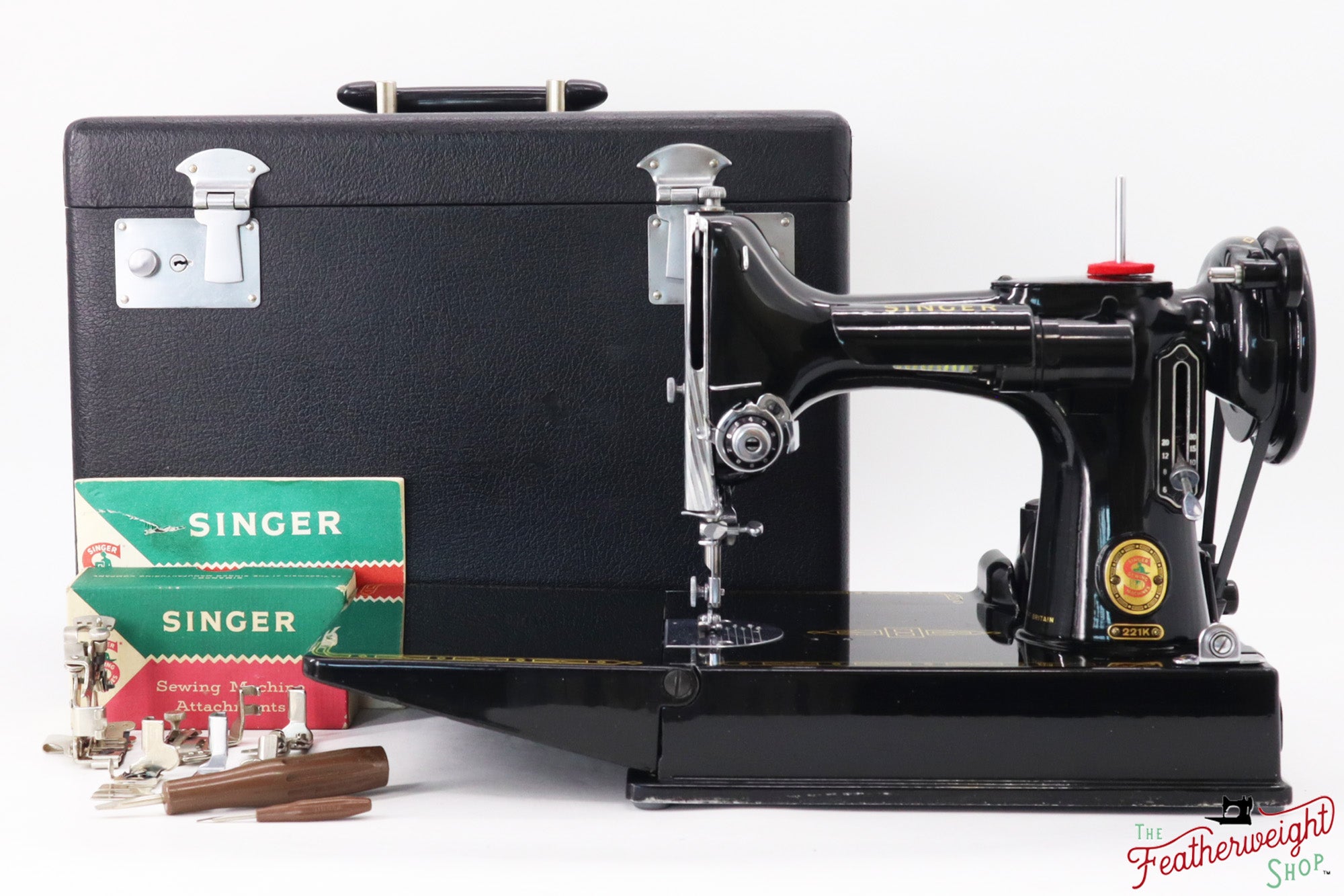 Singer Featherweight 221K Sewing Machine, RED "S" - ES24417*