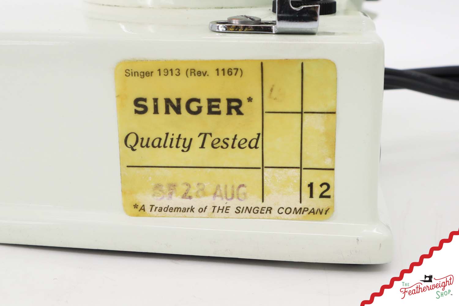 Singer Featherweight 221K Sewing Machine, British WHITE EV999***