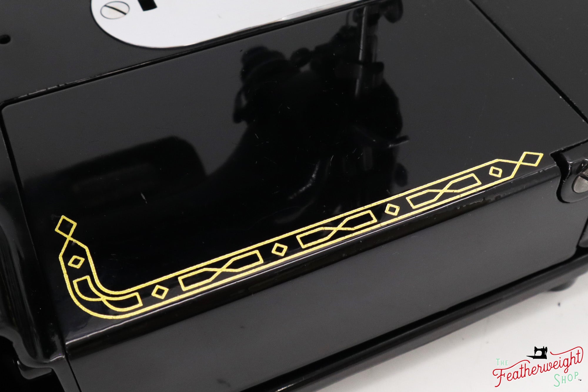 Singer Featherweight 222K Sewing Machine - EM9596**, 1957