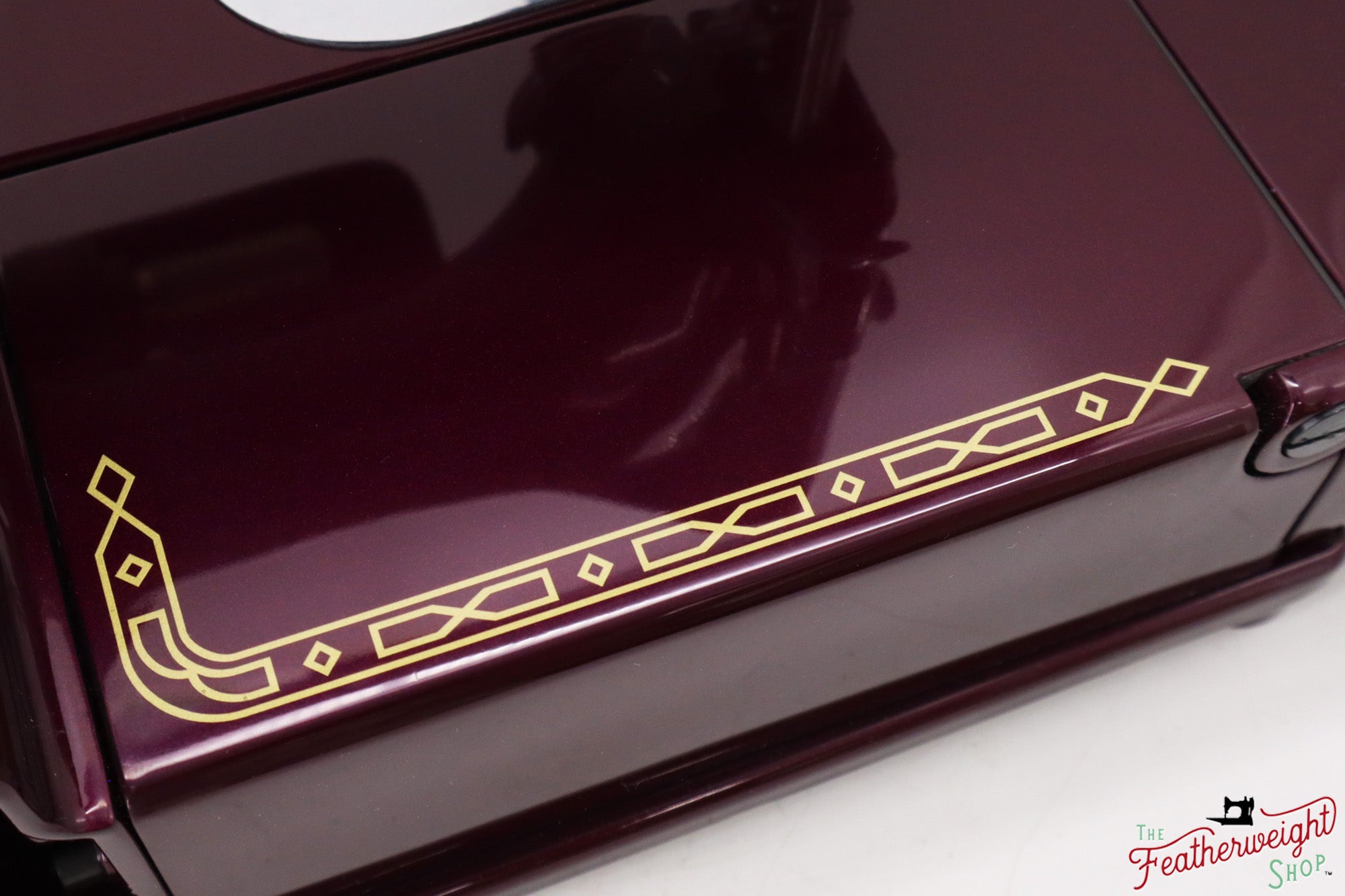 Singer Featherweight 222K - EJ9133** - Fully Restored in Star Garnet