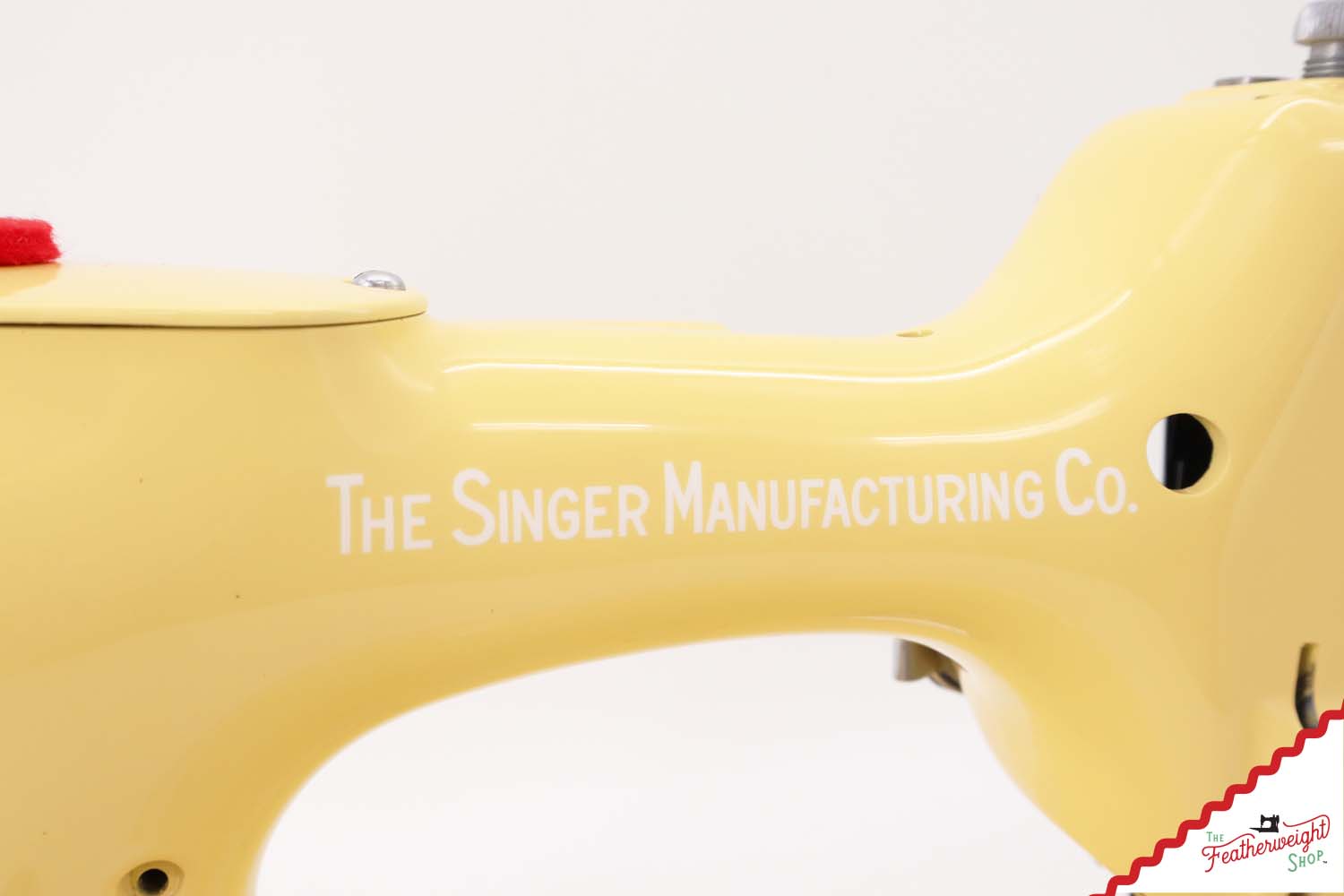 Singer Featherweight 221 AF0831** - Fully Restored in Happy Yellow