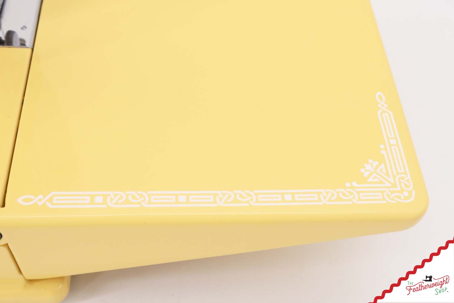 Singer Featherweight 221 AF0831** - Fully Restored in Happy Yellow