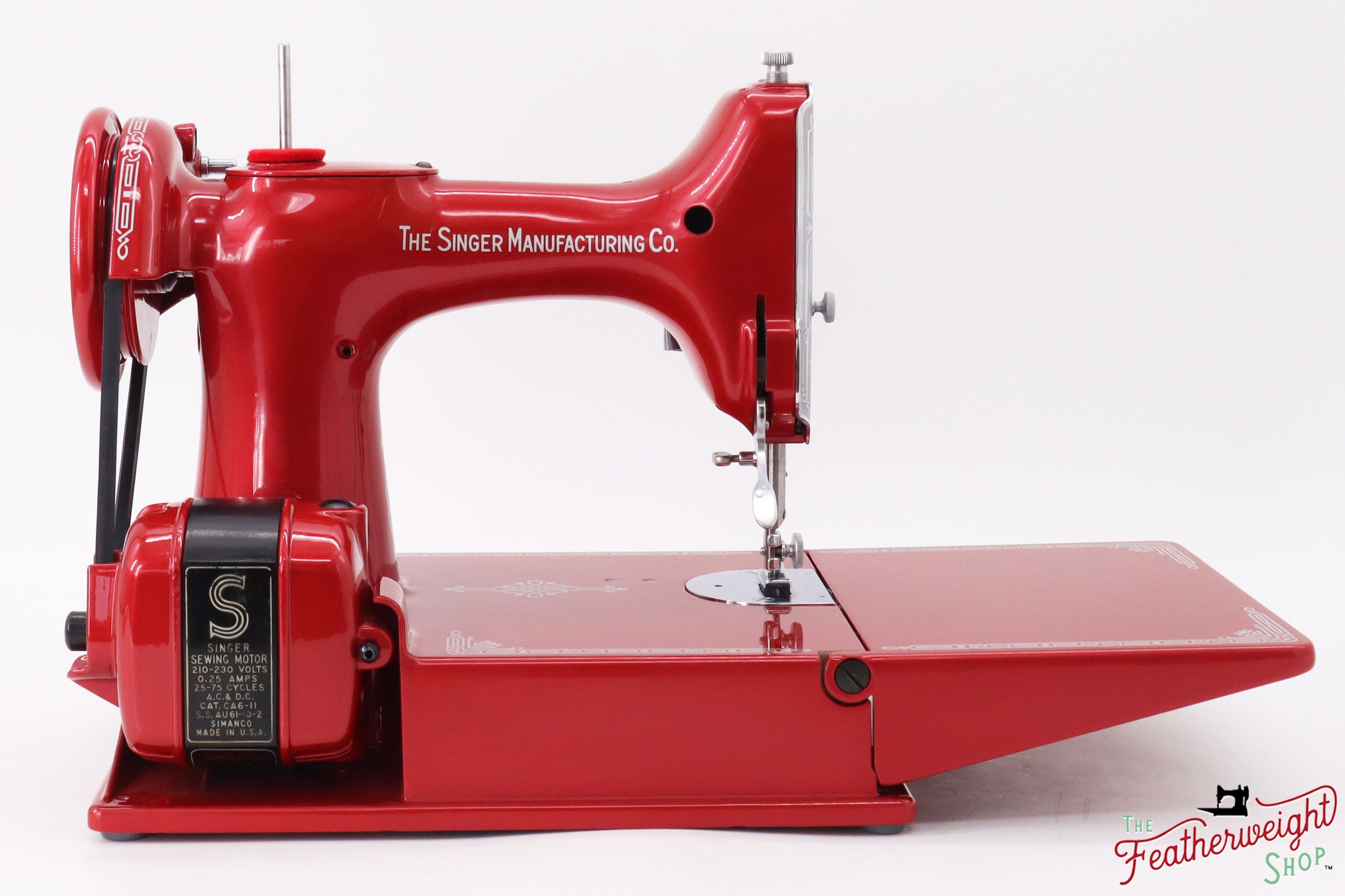 Singer Featherweight 221 AG617*** - Fully Restored in Cany Apple Red