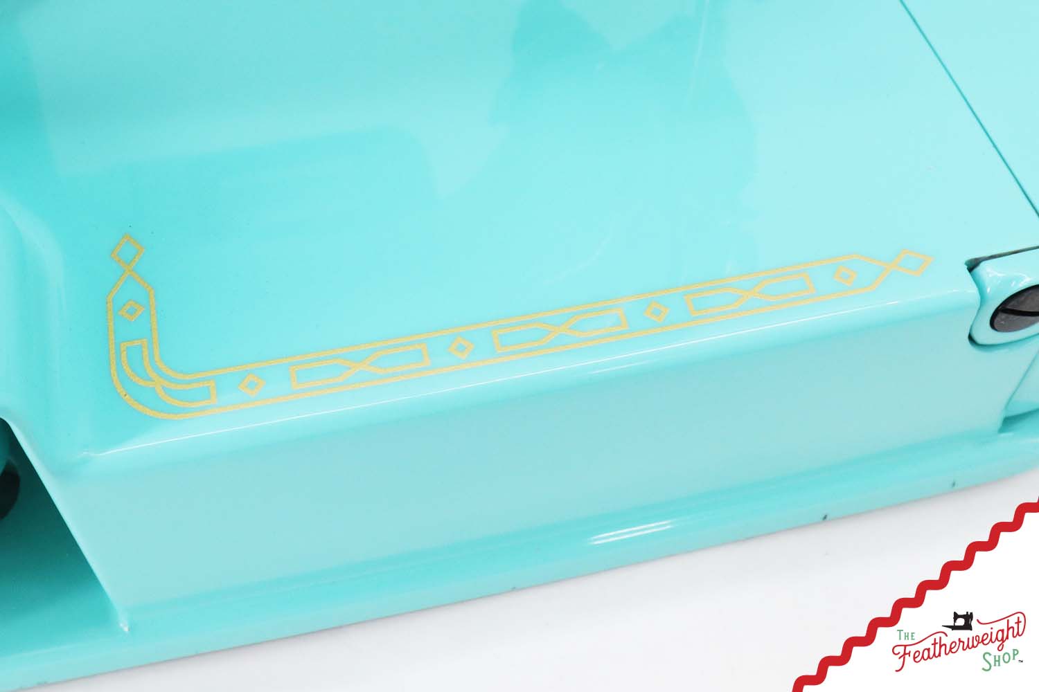 Singer Featherweight 221K, Red 'S', ES1719** - Fully Restored in Tiffany Blue
