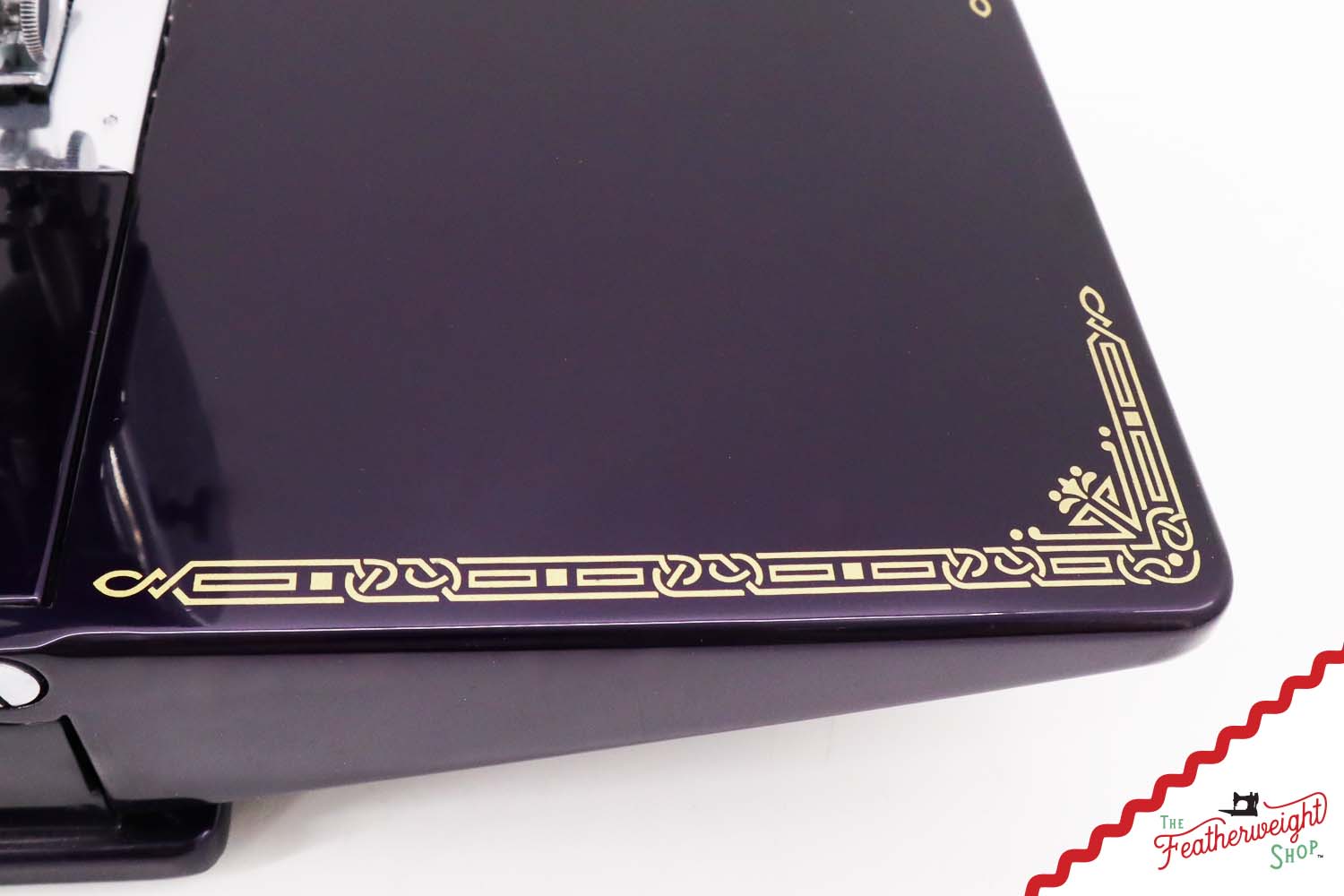 Singer Featherweight 221, AD729*** - Fully Restored in Black Iris