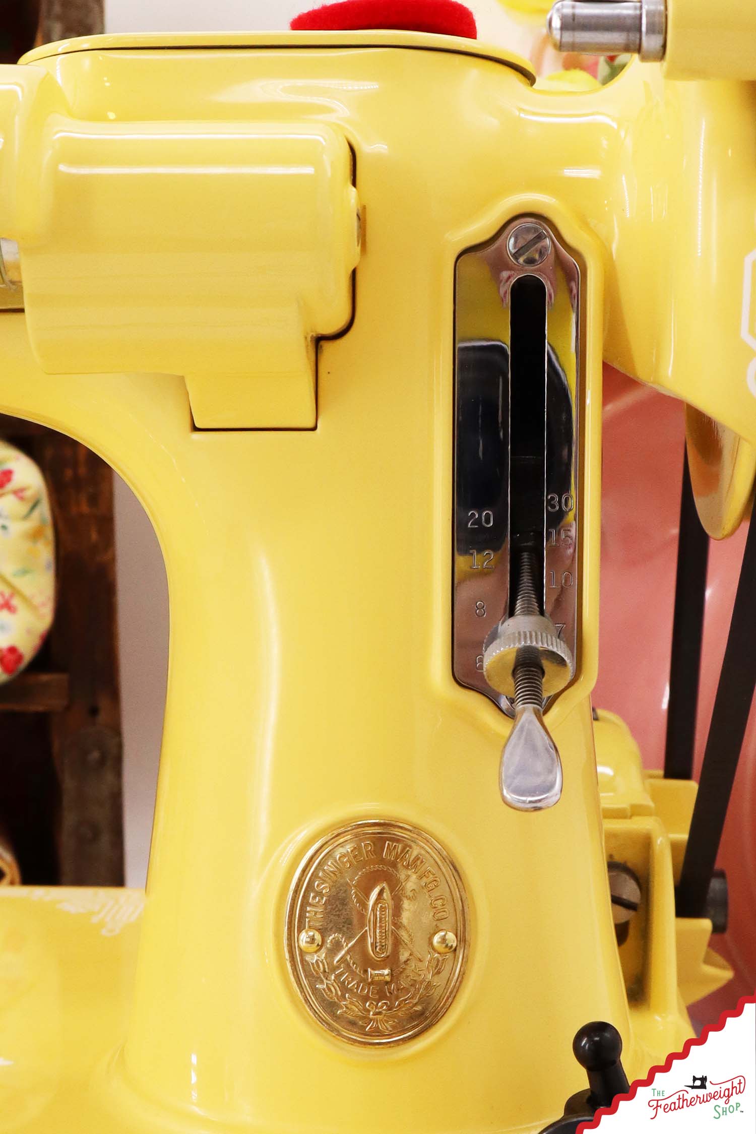 Singer Featherweight 221 AF0831** - Fully Restored in Happy Yellow