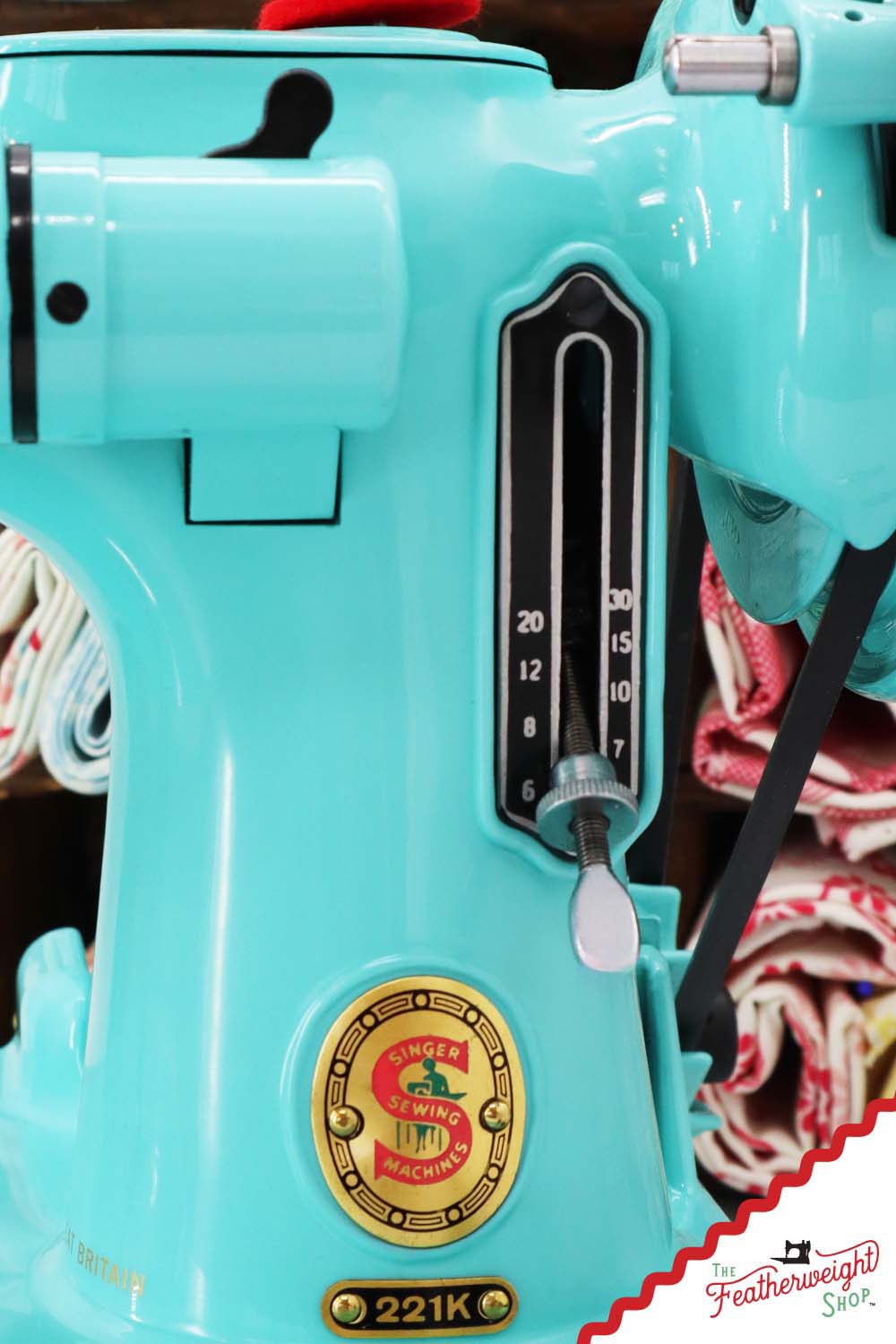 Singer Featherweight 221K, Red 'S', ES1719** - Fully Restored in Tiffany Blue