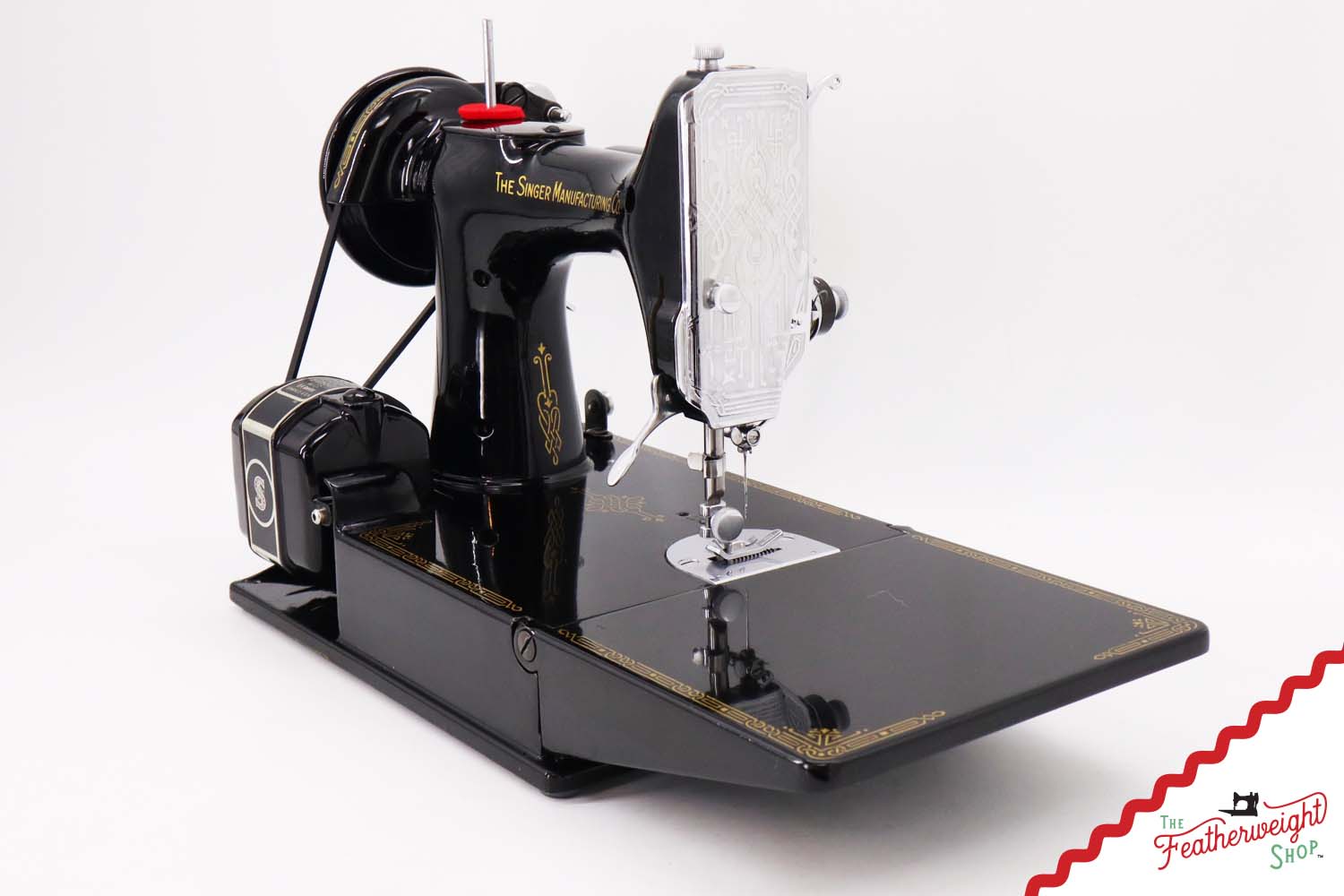 Singer Featherweight 221 Sewing Machine, AG985*** - 1947