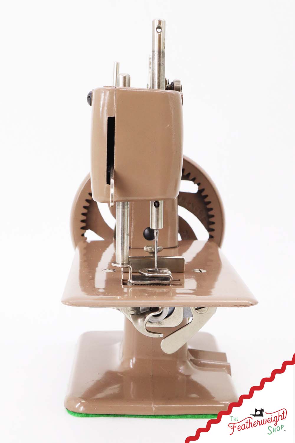 Singer Sewhandy Model 20-10 - Safari Brown, Complete Set! February Faire, 2026