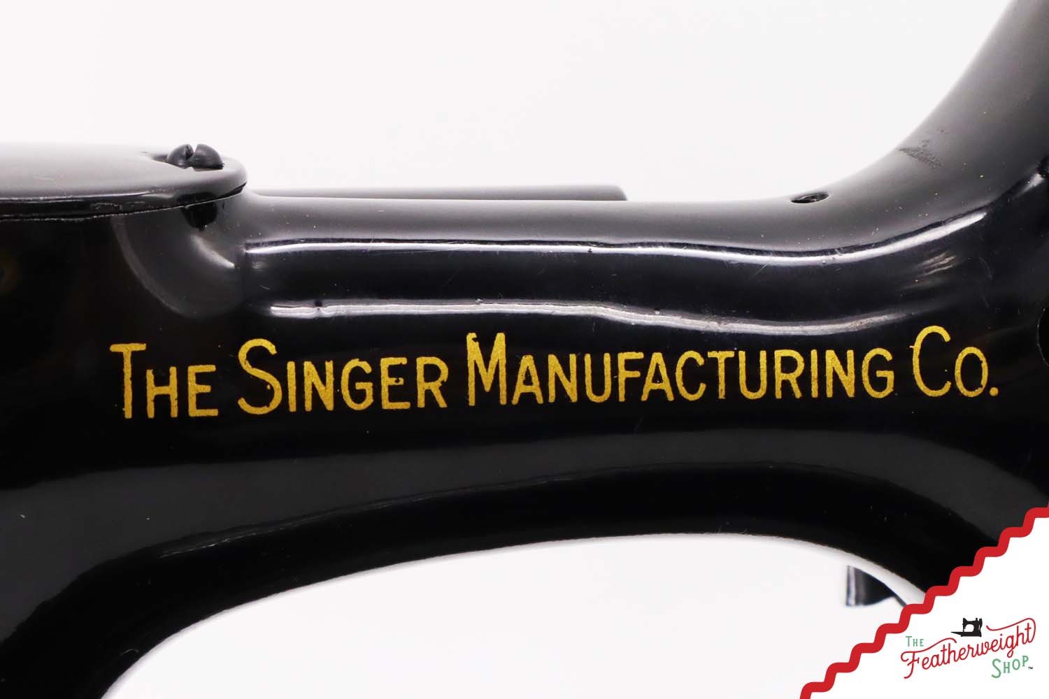 Singer Featherweight 221 Sewing Machine, AG985*** - 1947