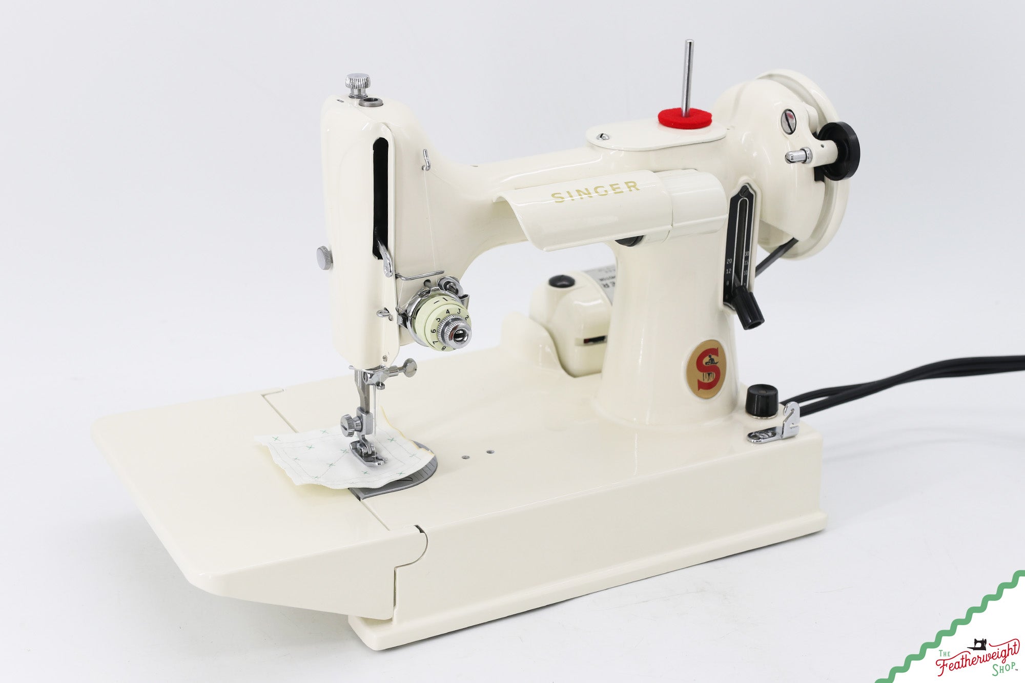 Singer Featherweight 221K7 Sewing Machine EV925*** - Fully Restored in Chamomile