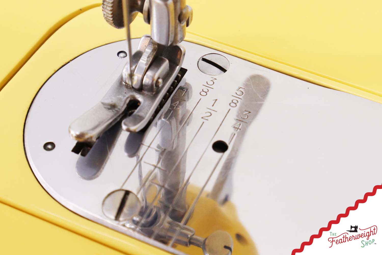 Singer Featherweight 222K - EL17783* - Fully Restored in Happy Yellow