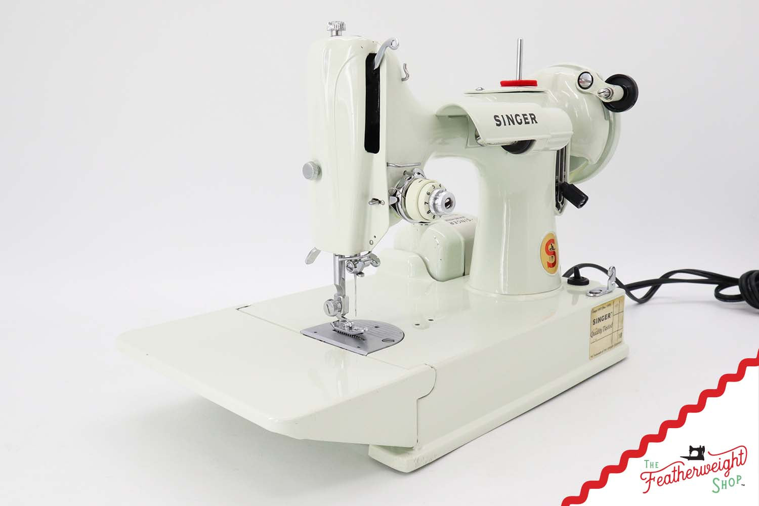 Singer Featherweight 221K Sewing Machine, WHITE FA22365* - RARE Case!