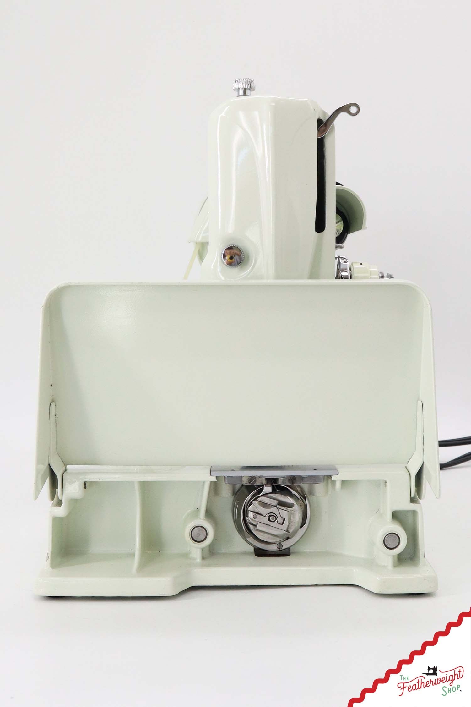 Singer Featherweight 221K Sewing Machine, WHITE FA22365* - RARE Case!