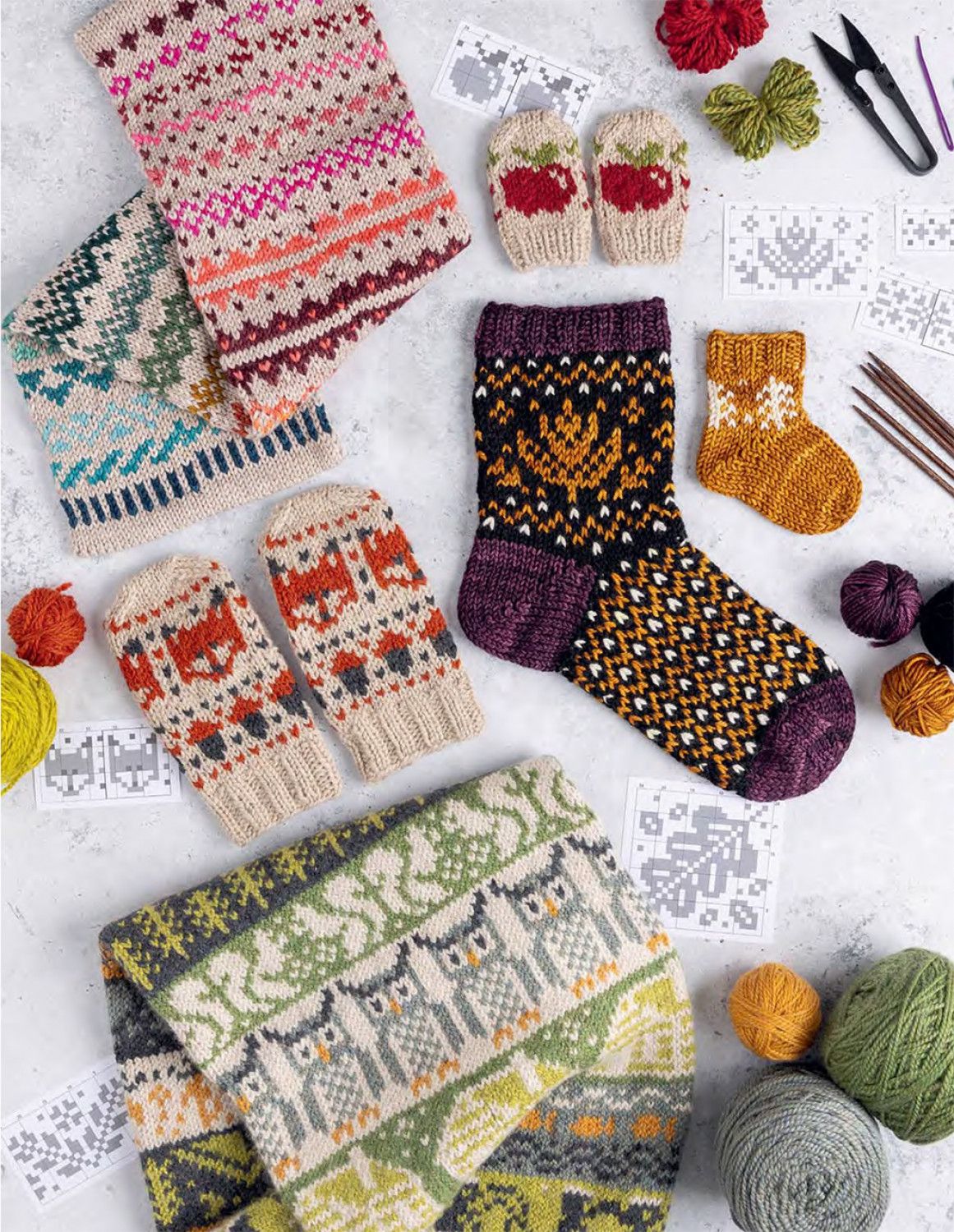 PATTERN BOOK, DOODLE KNIT DIRECTORY by Jamie Lomax