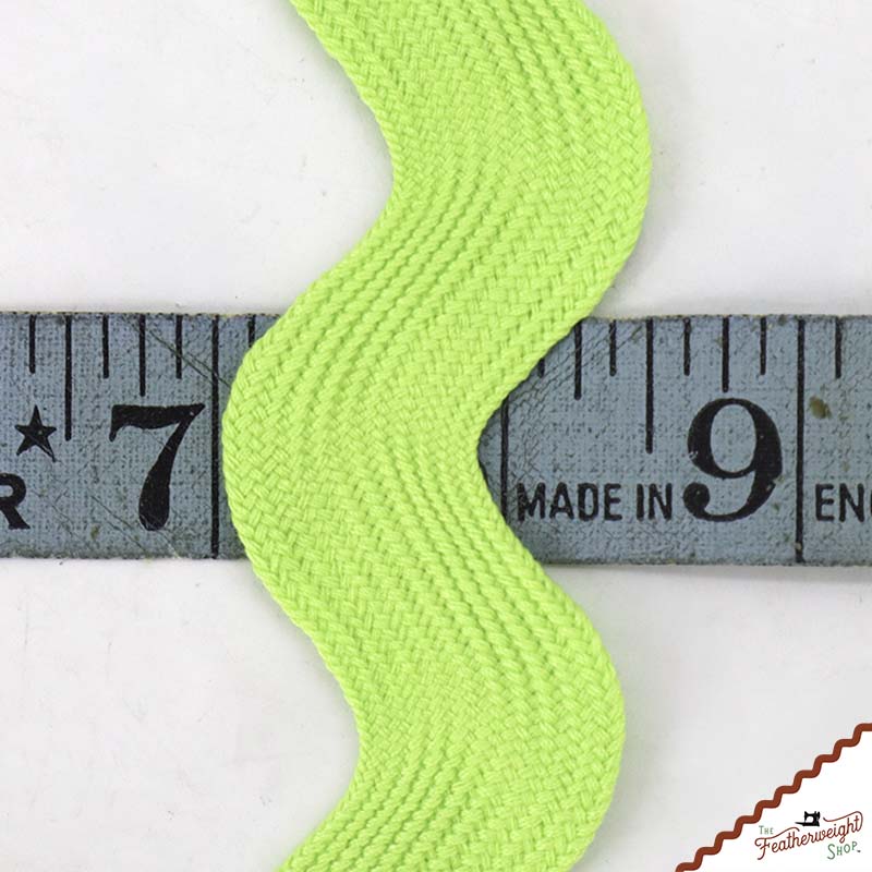 1 3/8" Inch JUMBO RIC RAC - GREEN Apple (by the yard)