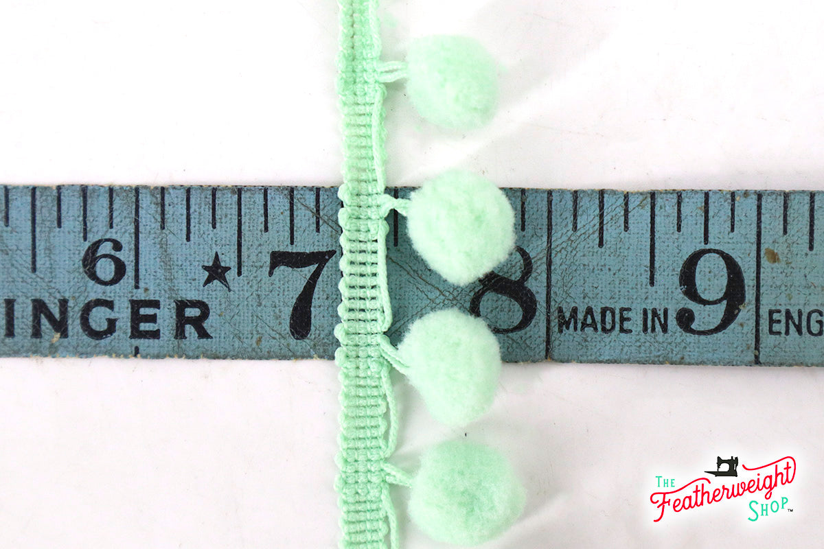 Pom-Pom Trim, MINT 1/2" Ball